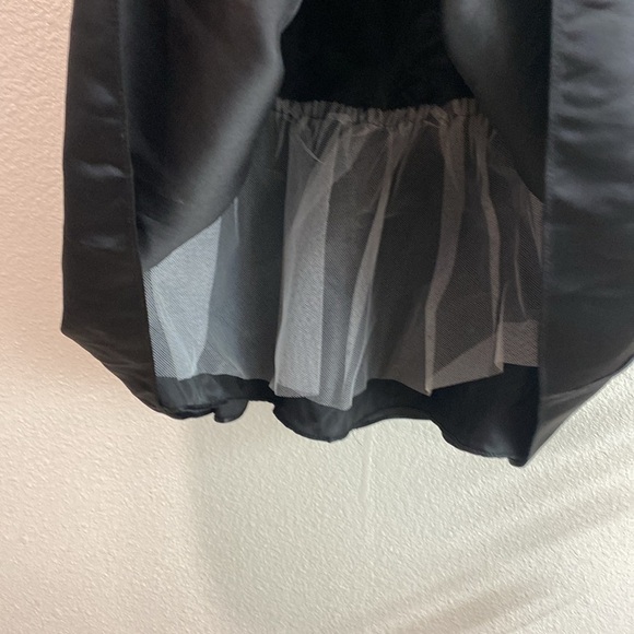 Julia Lee Satin Elegant Black Kids Dress with Floral Accent, knee Lenght Size12 - Picture 8 of 11